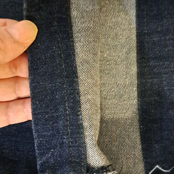 Levi's Altered Cropped Blue Jeans size 14 - Picture 7 of 7